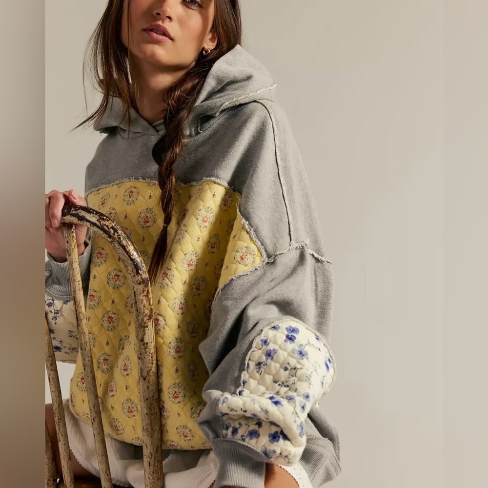 Floral Quilted Grey Color Block Hoodie Sweatshirt
